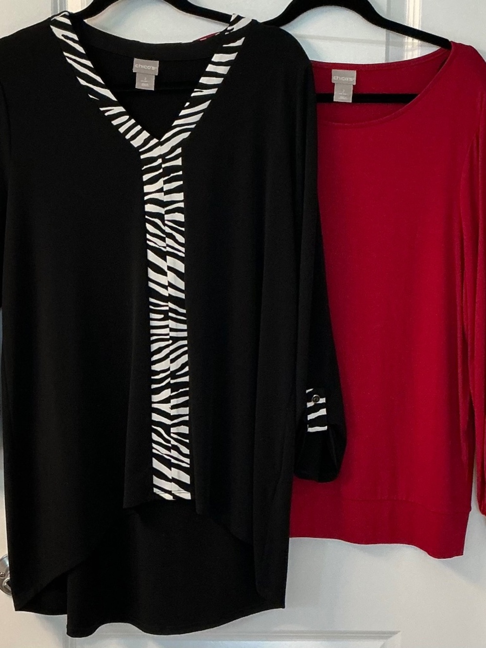 Chicos Tops Lot Size 2 Red Black White Long Sleeve Career Large Zebra Loose